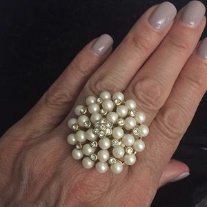 💥SALE💥Stella and Dot Pearl Ring. Adjustable.